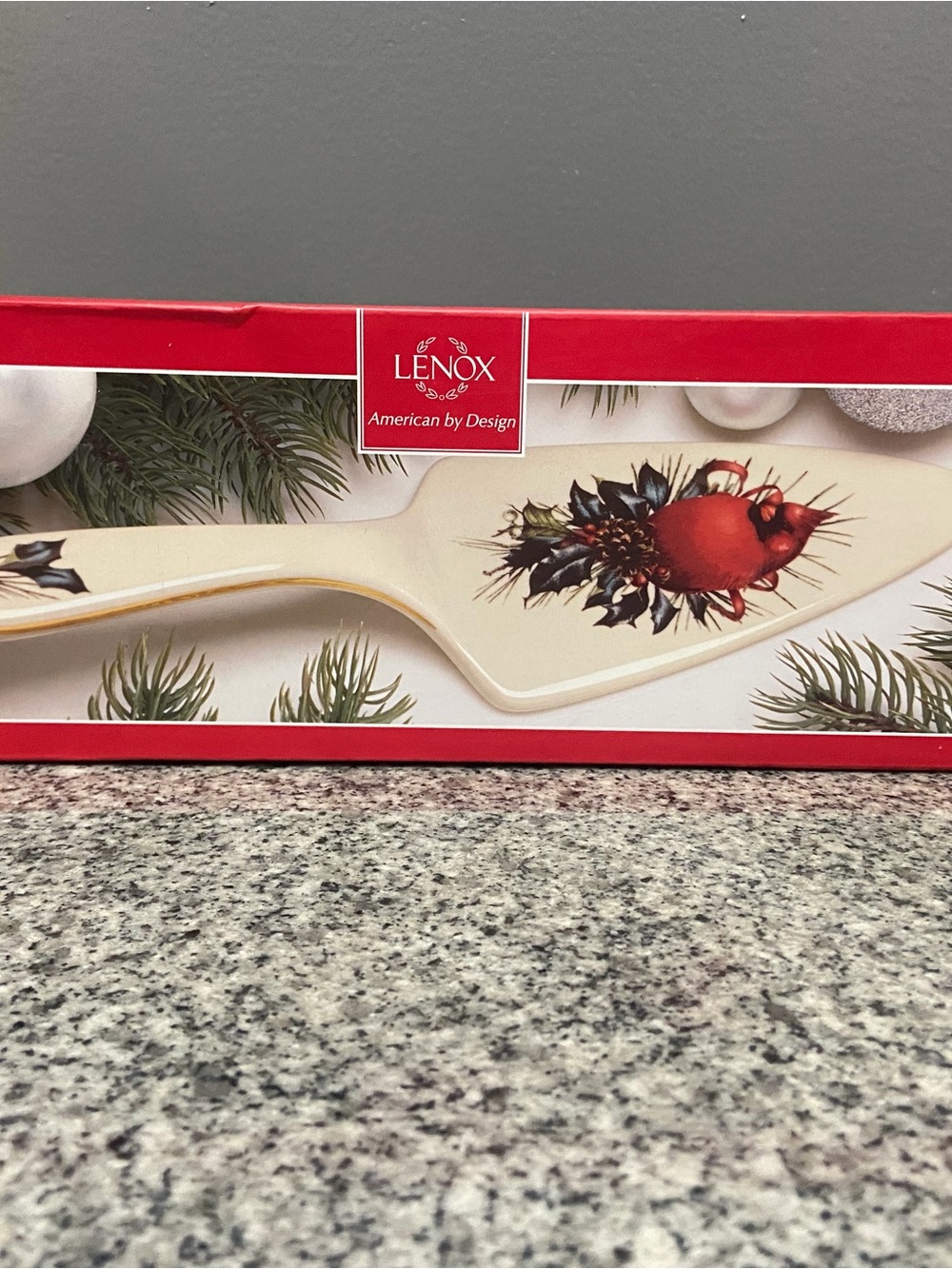 LENOX Winter Greetings Cardinal Pie Cake Dessert Server Christmas Porcelain NEW - Picture 3 of 15